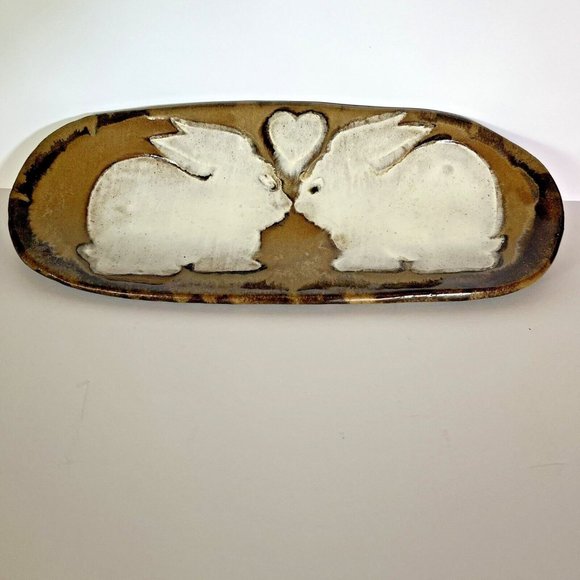 Glazed Pottery Platter Bunnies/Heart Theme Tan/Brown Oval shape 15.5" Handmade - Picture 1 of 12